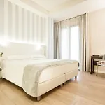 Szálloda Rosa Riviera 4*