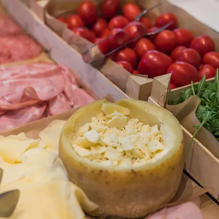 Hotel Rosa Riviera 4*