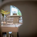 Rosa Riviera Hotel