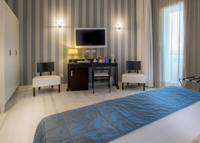 Rosa Riviera Hotel 4*