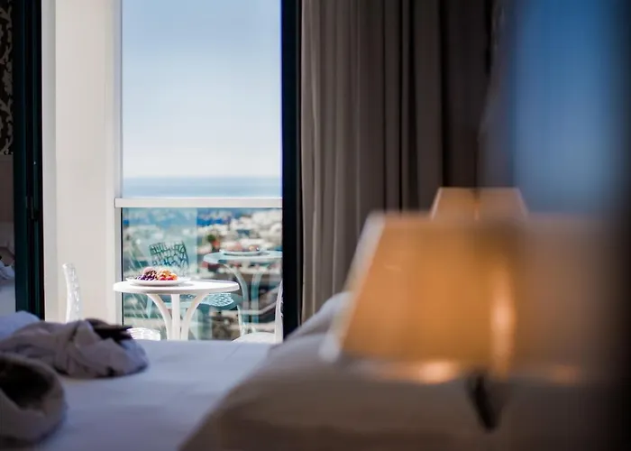Rosa Riviera Hotel 4*