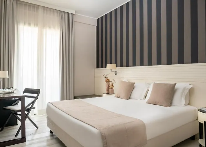 Rosa Riviera Hotel 4*