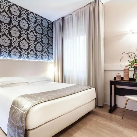 Rosa Riviera Hotel