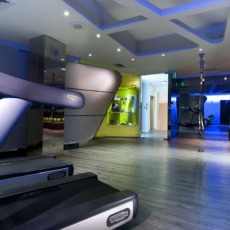 Rosa Riviera Hotel 4*